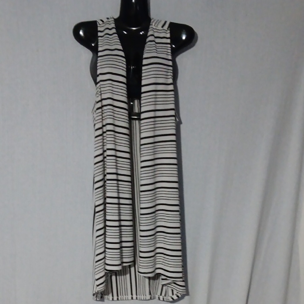Cato Open Sleeveless Cardigan Sweater Vest Black And White Stripe